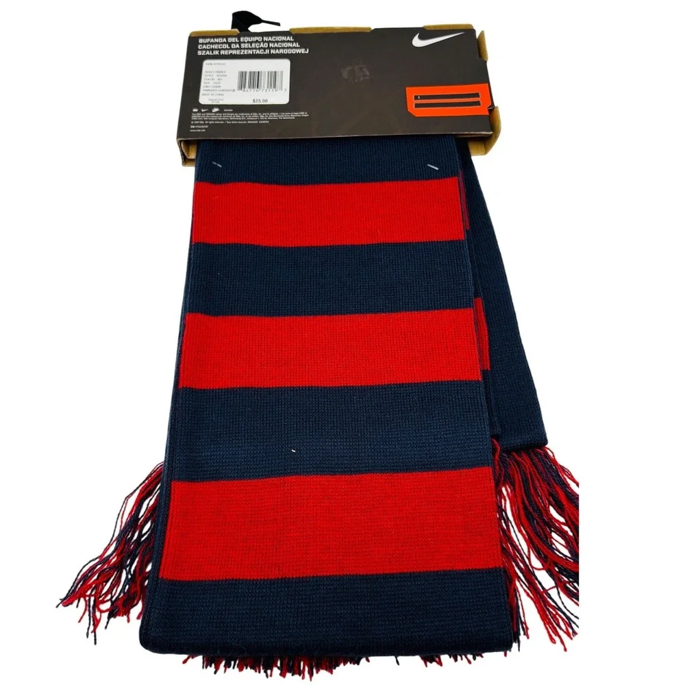 Nike US Soccer National Team Scarf NWT 2010‎ World Cup Reversible USA Knit